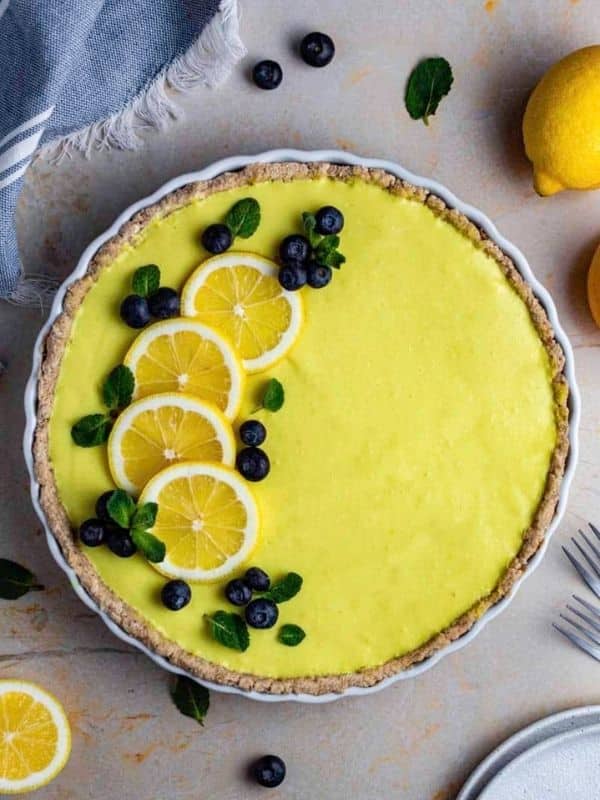 Vegan Lemon Pie (With Oat Crust)