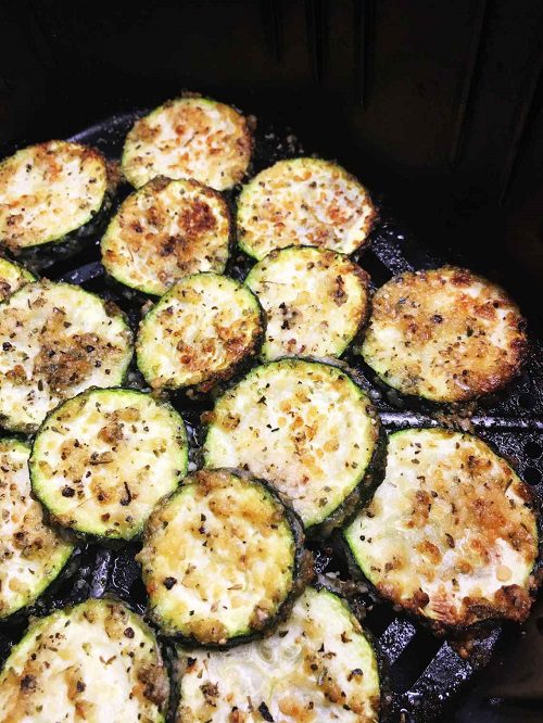 Air-fryer recipes for beginners Garlic Parmesan Air Fryer Zucchini