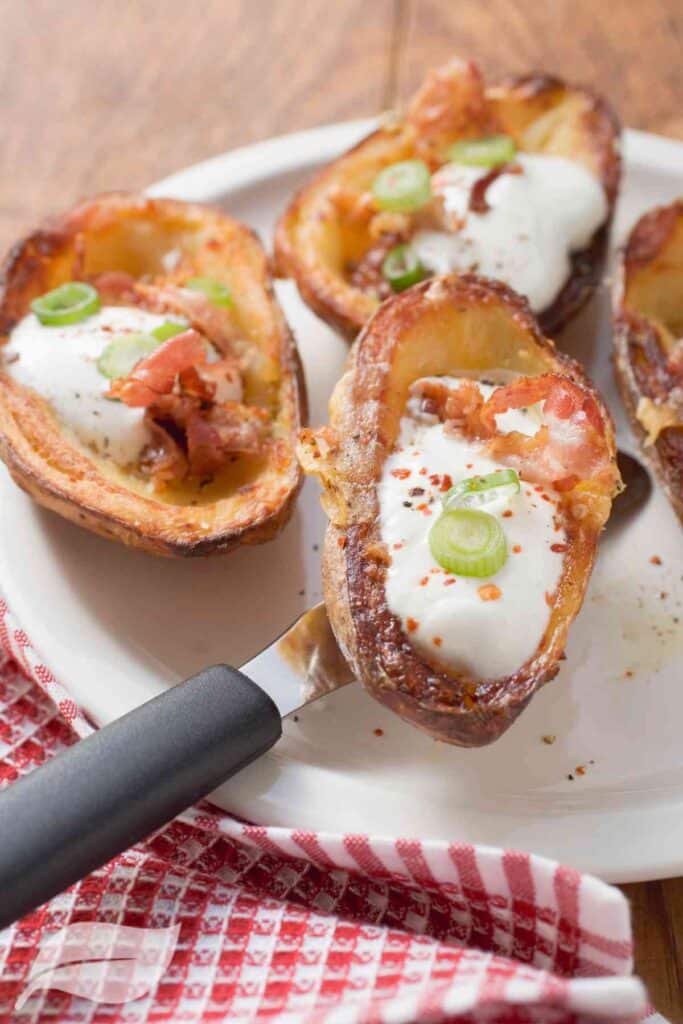 baked potatoes with cream cheese and spring onion