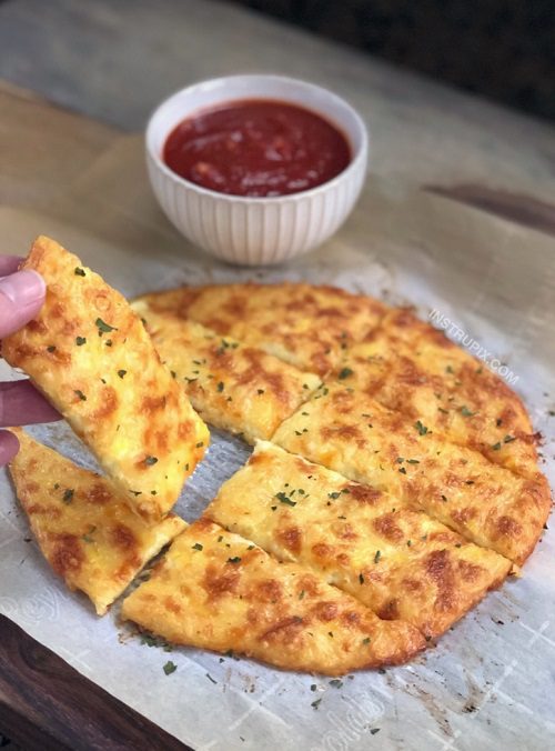 easy Keto dinner recipes recipes-low-carb-cheesy-breadsticks-made-with-4-ingredients