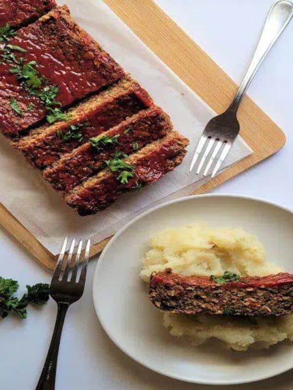 Vegan, Gluten-free, And Oil-free Red Kidney Bean Loaf