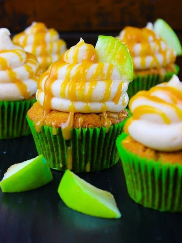 Caramel Apple Cupcakes With Cinnamon Cream Cheese Frosting