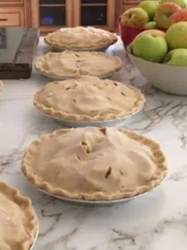 Fall Apple Dessert Grandma’s Apple Pie: The Perfect Way to Celebrate Harvest Season