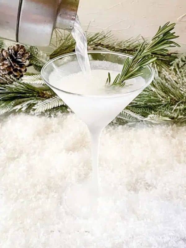 Frosted Pine Gibson Martini