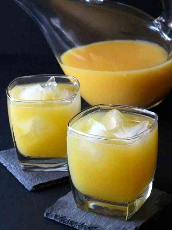 Ginger Vodka and Orange Juice Cocktail