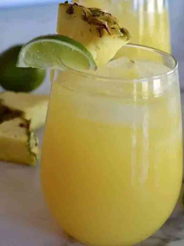 Pineapple Margarita Recipe - Make-ahead Cocktail