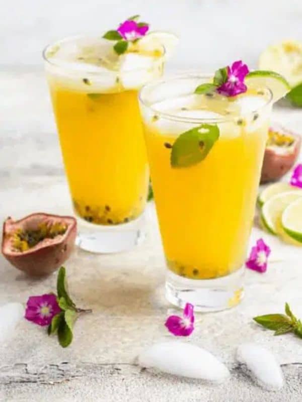 Refreshing Passion Fruit Cocktail Recipe