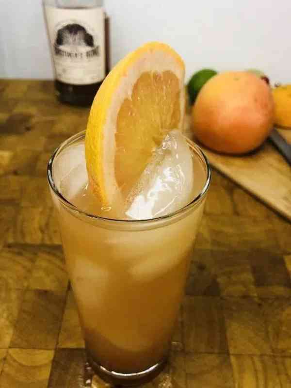 Whiskey And Grapefruit Juice. Texas-sized Taste