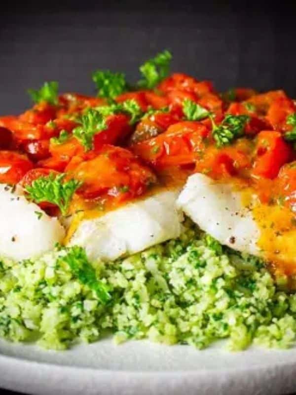 Baked Cod Fish Fillets with Cherry Tomato Sauce