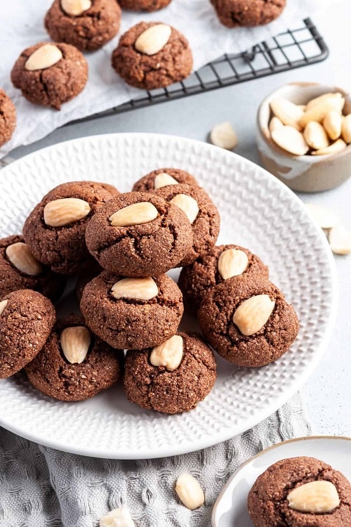Chocolate Cookie Recipes Almond Cookies (Gluten-Free)