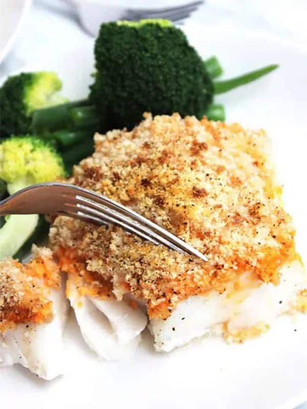 Crispy Baked Cod with Red Pesto