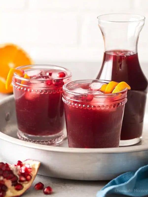 Non-Alcoholic Cocktail Sparkling Pomegranate Punch