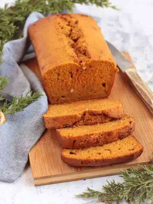 Easy Carrot Loaf Cake with Pecans