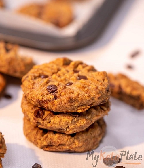 Keto Peanut Butter Chocolate Chip Cookies Recipe