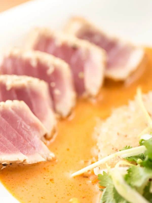 Seared Tuna with Thai Red Curry Sauce