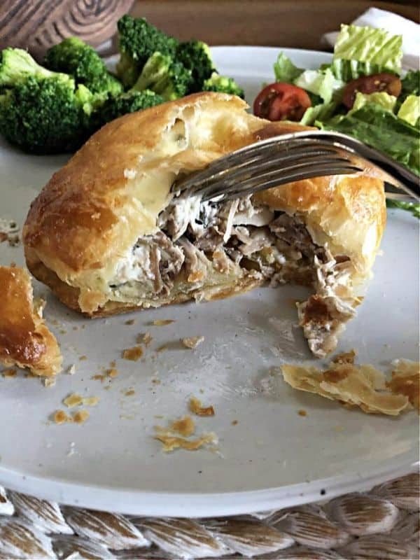 Chicken Dinner Recipes in Puff Pastry