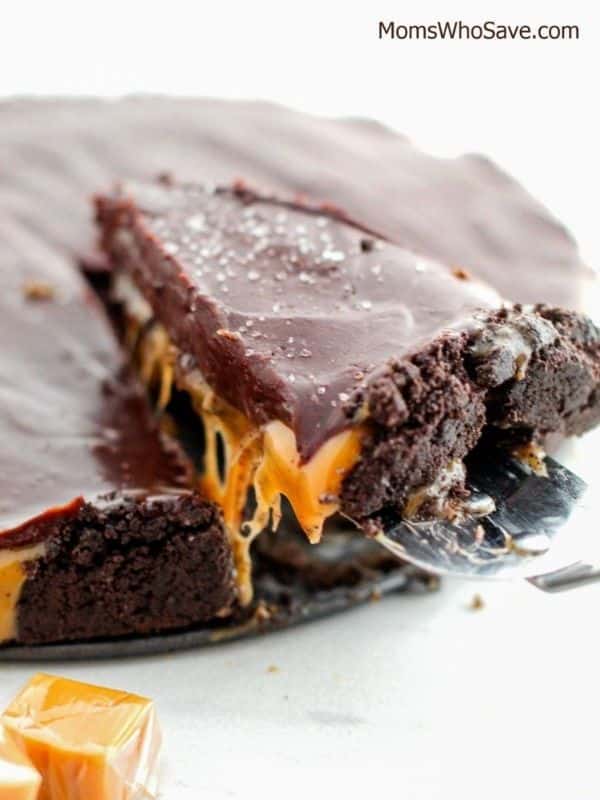 No-Bake Salted Caramel Chocolate Pie Recipe