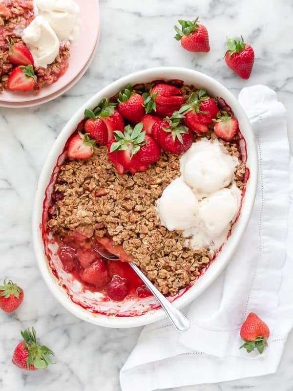 Strawberry Rhubarb Crisp Recipe - Gluten-Free